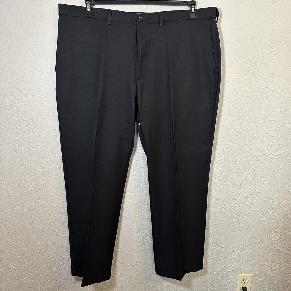 Bundle 2 Men's Haggar Cool 18 Pro Classic Fit Chino Pants 44x30 Khaki Black Golf - Picture 8 of 15